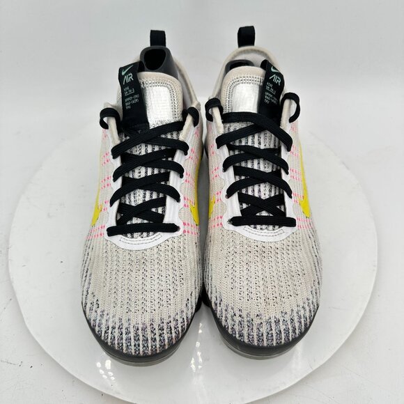 Nike Air VaporMax Flyknit 3 Youth Size 5.5Y Women 7 BQ5238-102 White Yellow Shoe - Picture 3 of 11